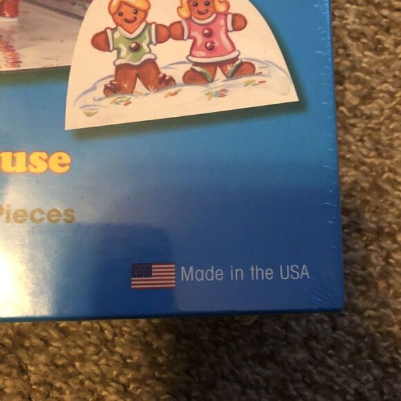 New 3-D Gingerbread House Puzzle 16 Pieces Christmas Holidays 7”L x 5”W x 6.5”H - Picture 2 of 5